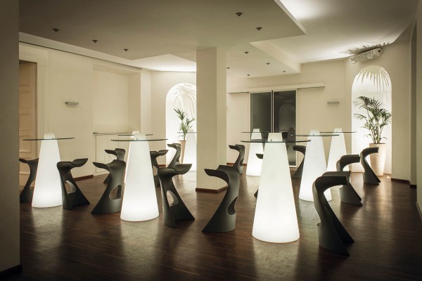 PEAK - runder Stehtisch