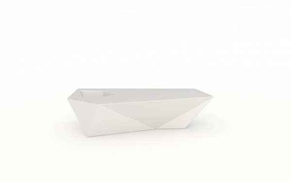 FAZ - Kaffee Lounge Tisch