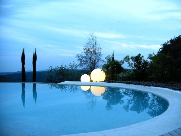 GLOBO - Leuchtobjekt