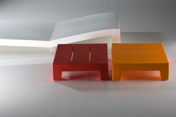 JUT - Sonnenliege Tisch