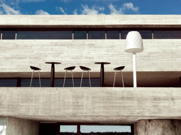 VASES MESA - runder Tisch