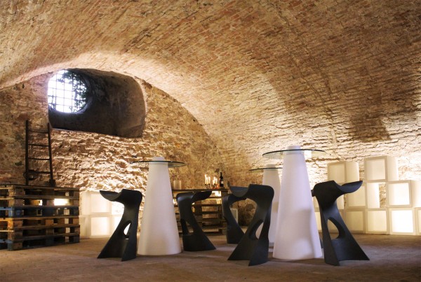 PEAK - runder Stehtisch