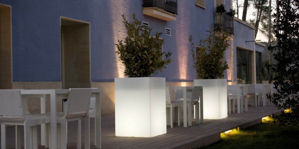 CUBE - hohes Pflanzgefäß