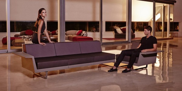 FLAT - Eck Sofa 5 Sitzer + Tisch