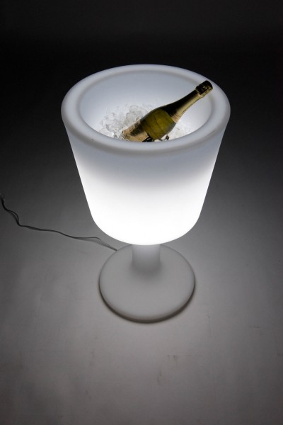 LIGHT DRINK - Flaschenkühler Leuchtobjekt
