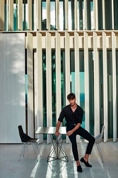 FAZ - Stuhl Transparent