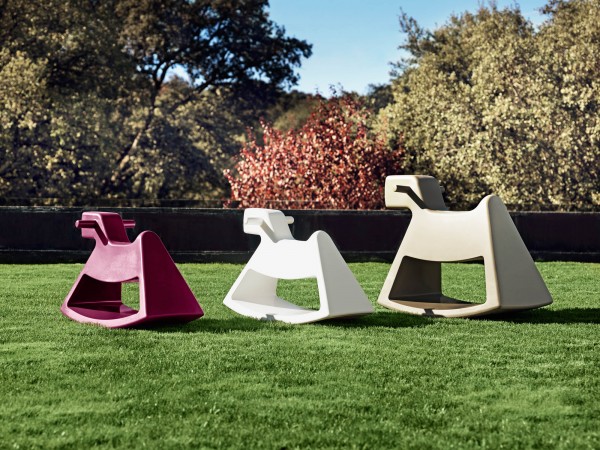 ROSINANTE - Design Sitzobjekt