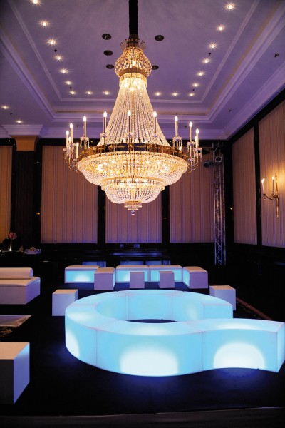 SNAKE - Lounge Hocker